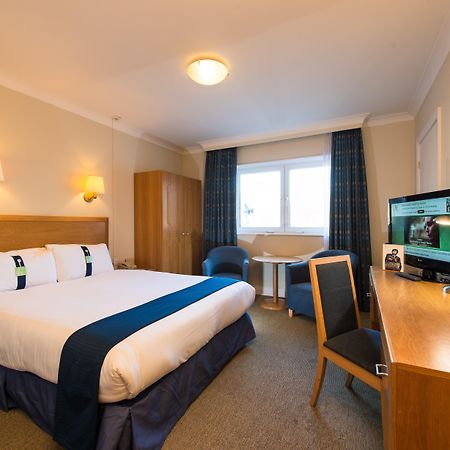 Holiday Inn London Sutton By Ihg Buitenkant foto