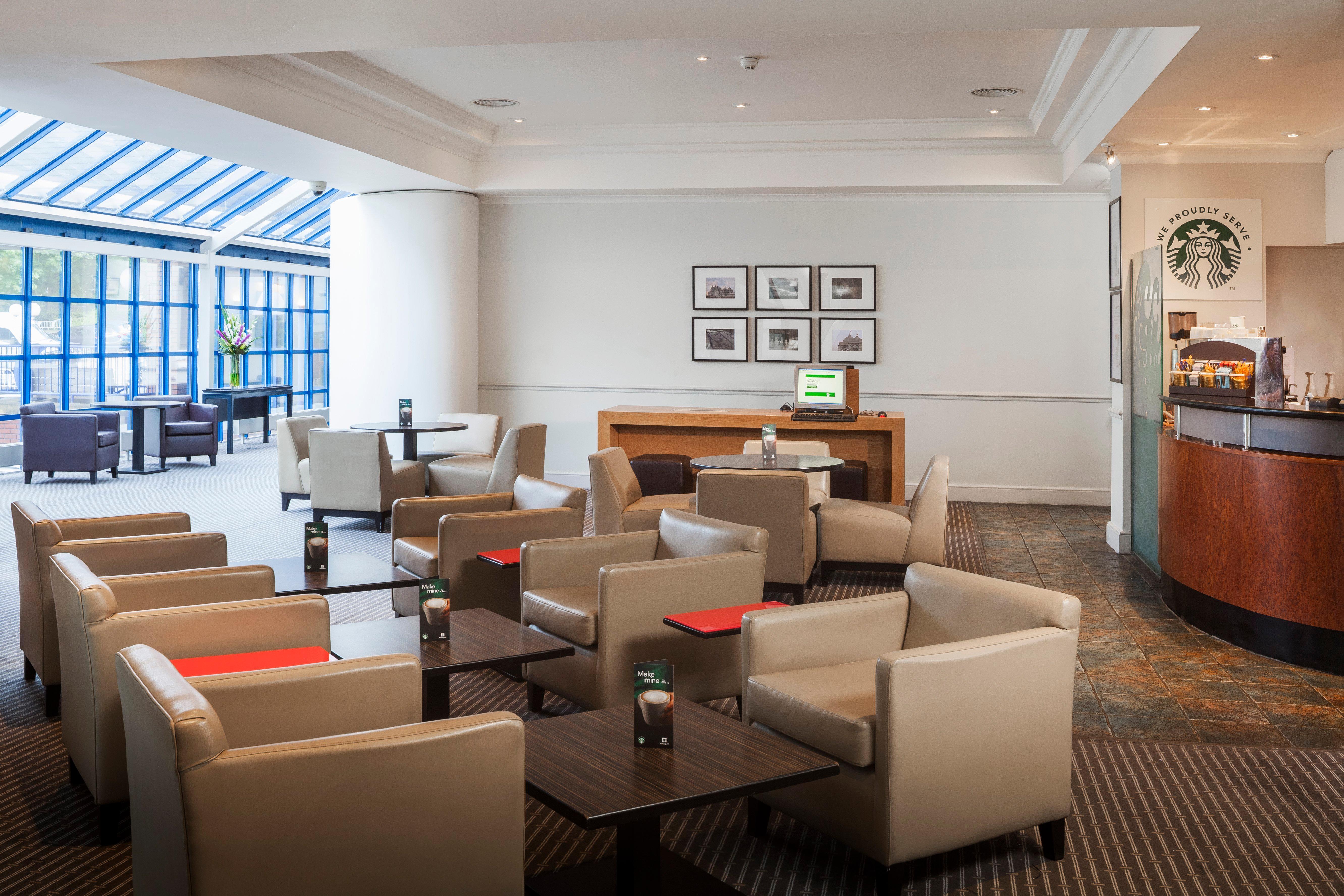 Holiday Inn London Sutton By Ihg Buitenkant foto