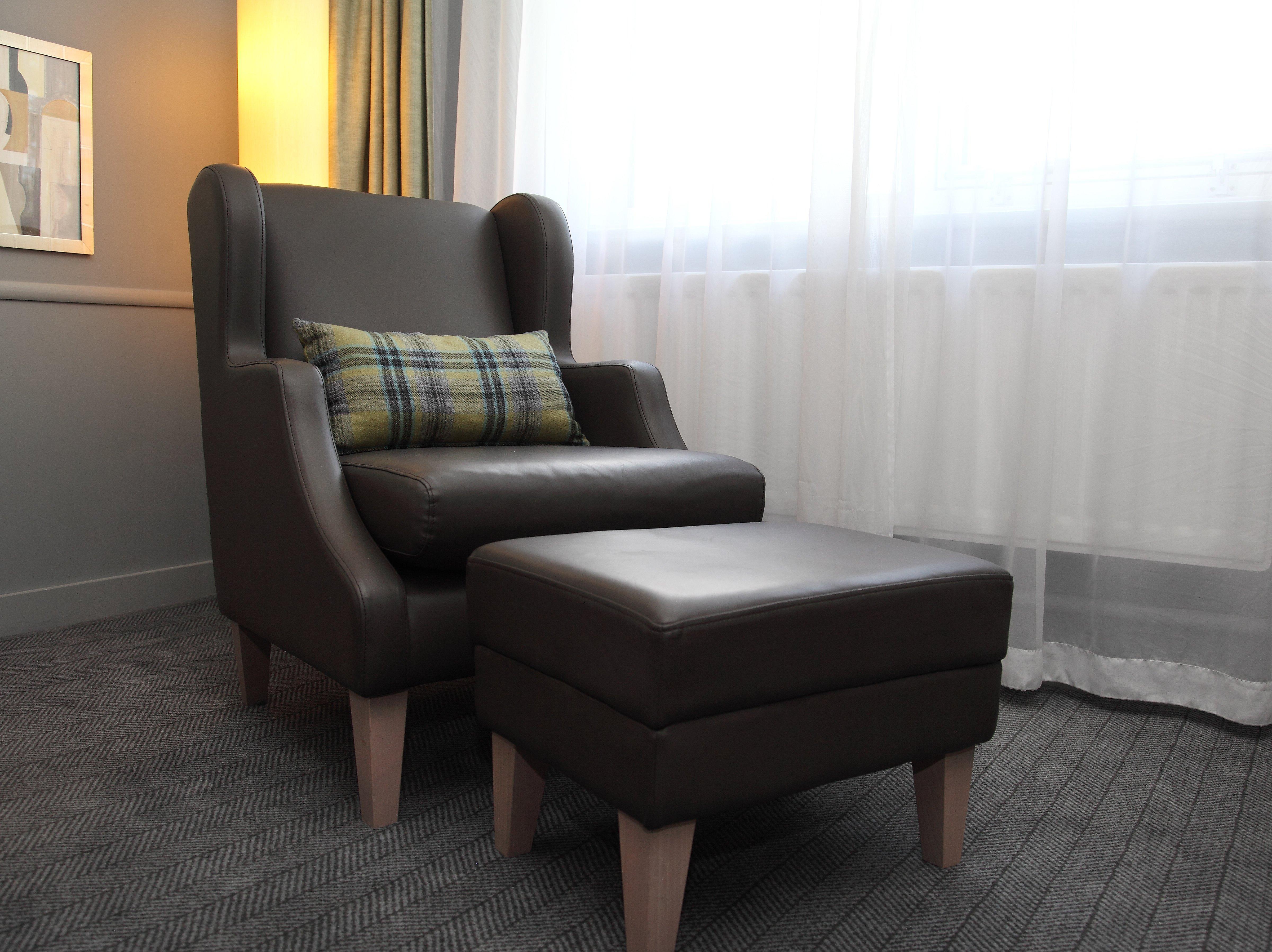 Holiday Inn London Sutton By Ihg Buitenkant foto