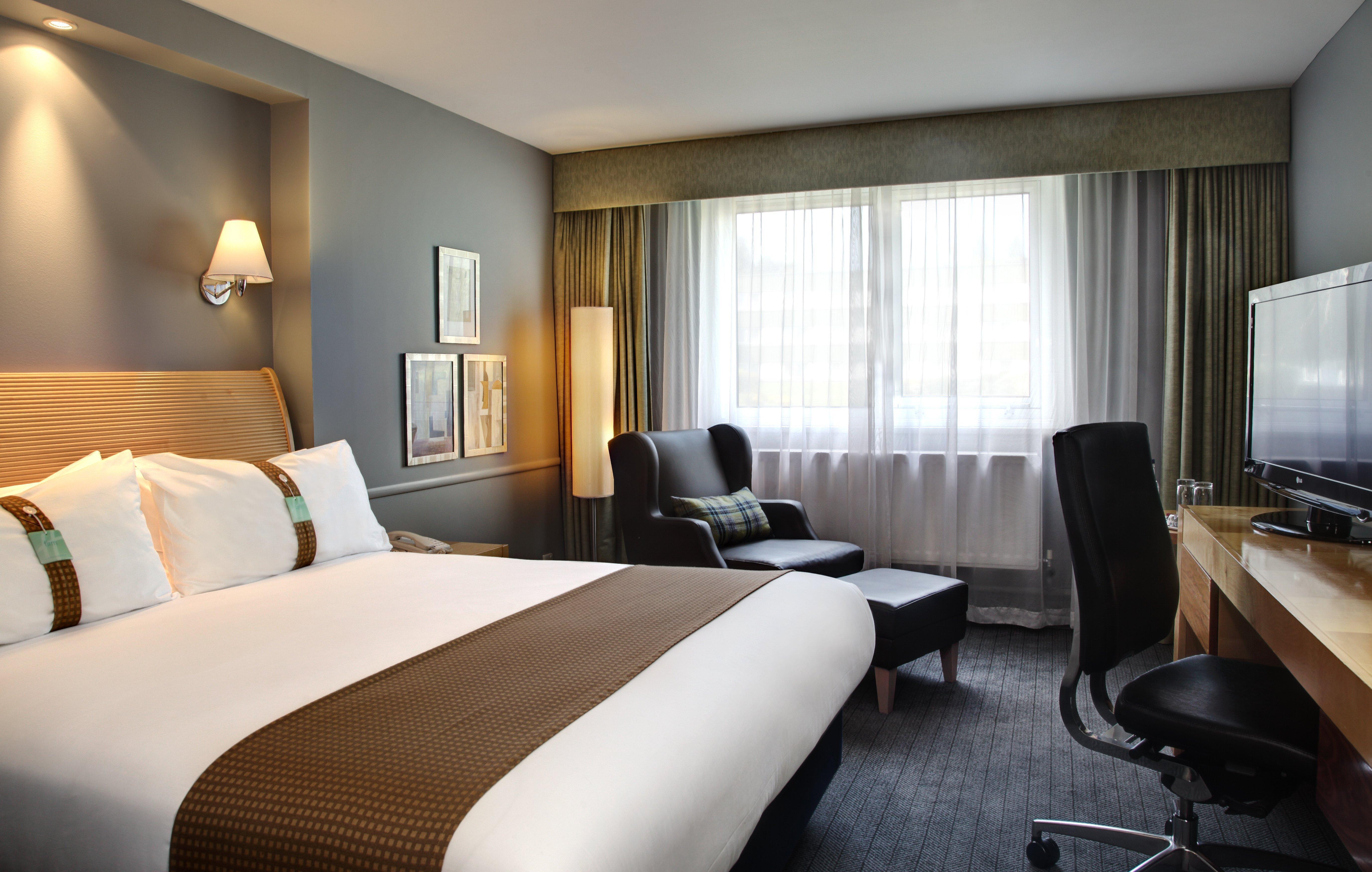 Holiday Inn London Sutton By Ihg Buitenkant foto